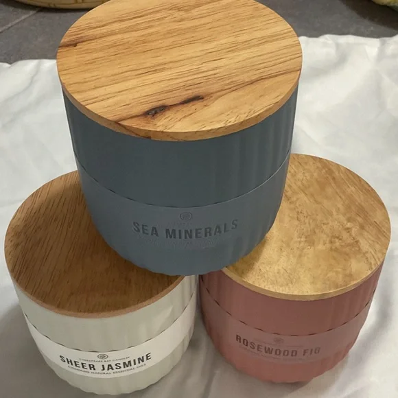 Chesapeake Bay Sea Minerals, Sheer Jasmine, and Rosewood Fig Candle Set - Picture 1 of 8